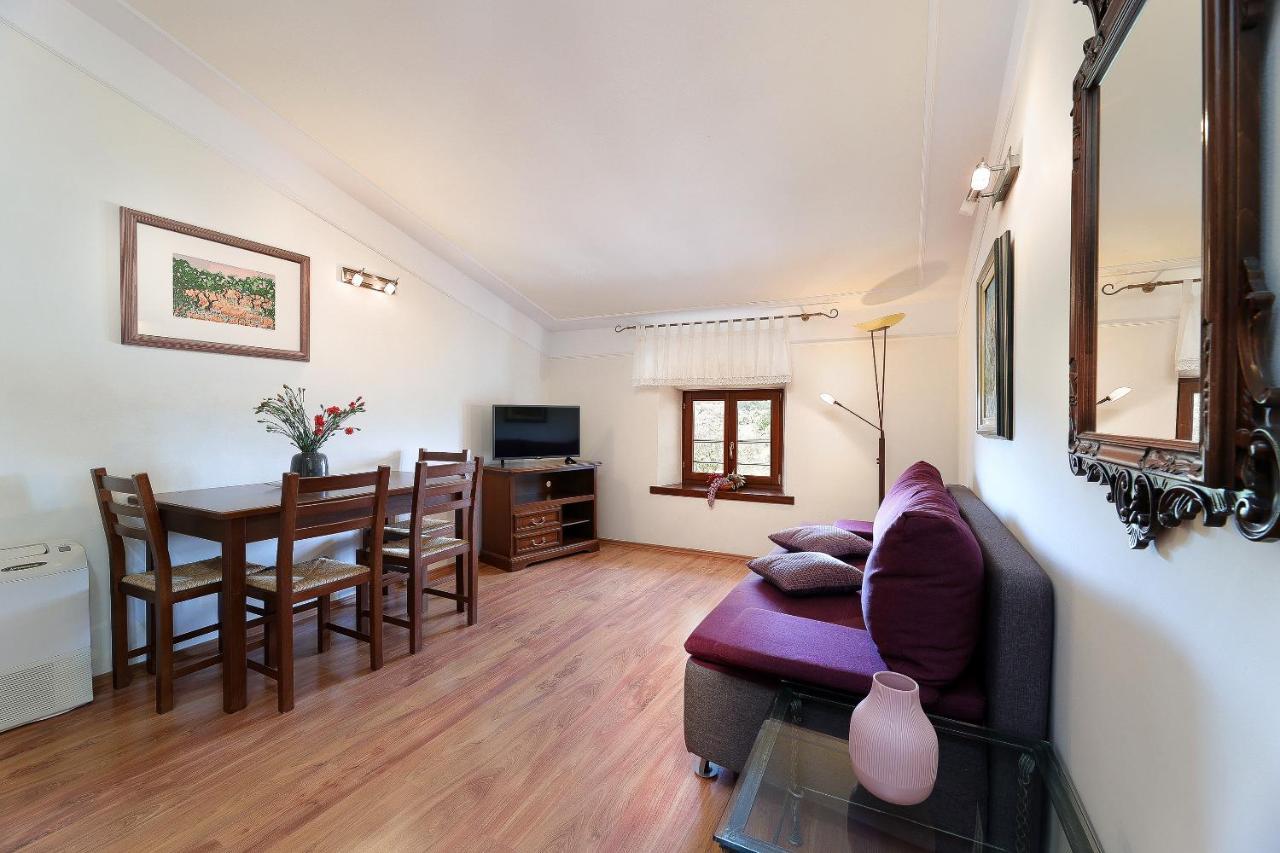 Casa Rustica Dva Baladura Apartments Канфанар Экстерьер фото